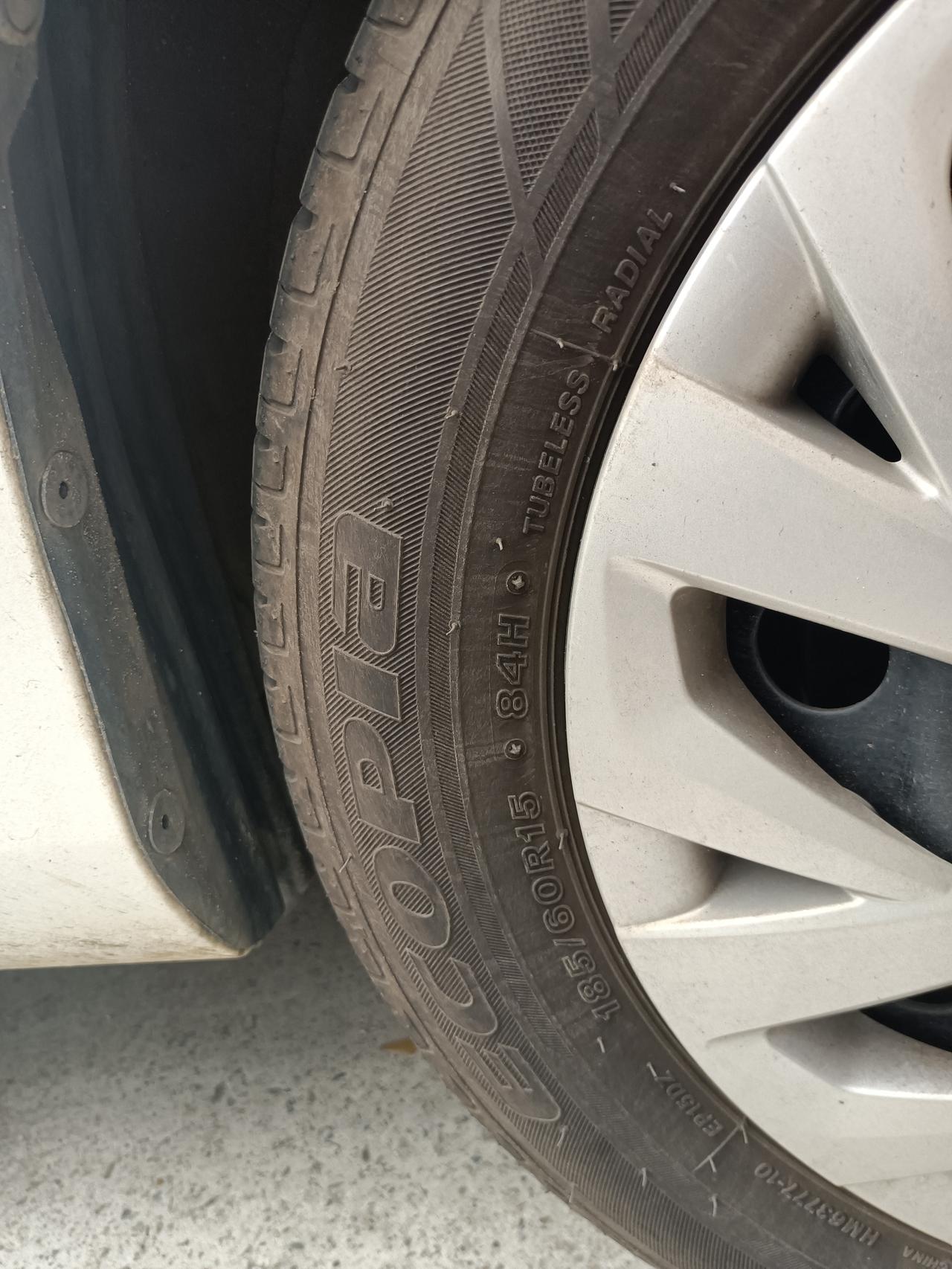 丰田威驰 原厂轮胎上这个 185/60R15  84H   分别代表什么什么意思呀？有没有大神能够解释一下，谢谢