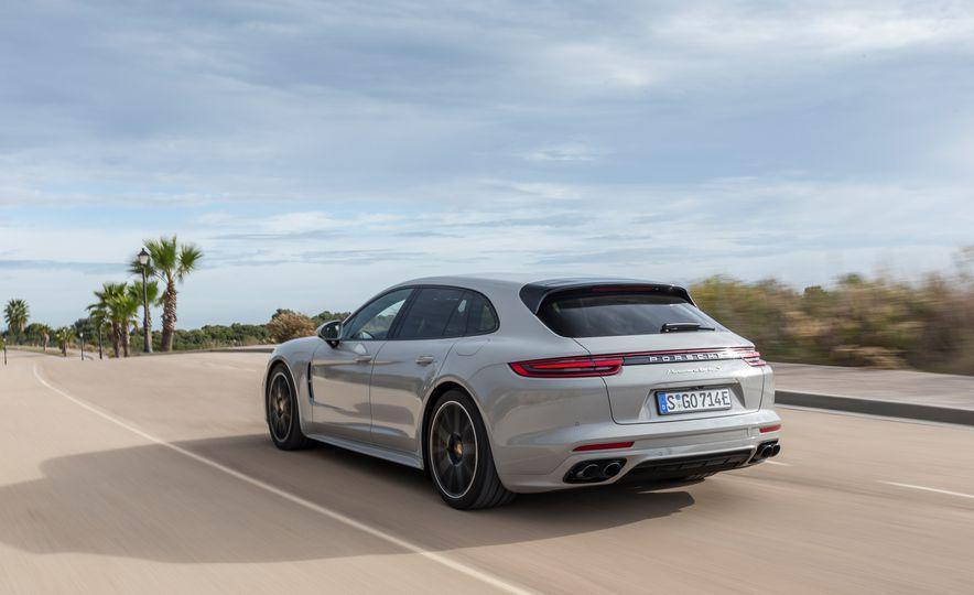 保时捷Panamera E-Hybrid 保时捷 porsche panamera 4s sport turismo 对