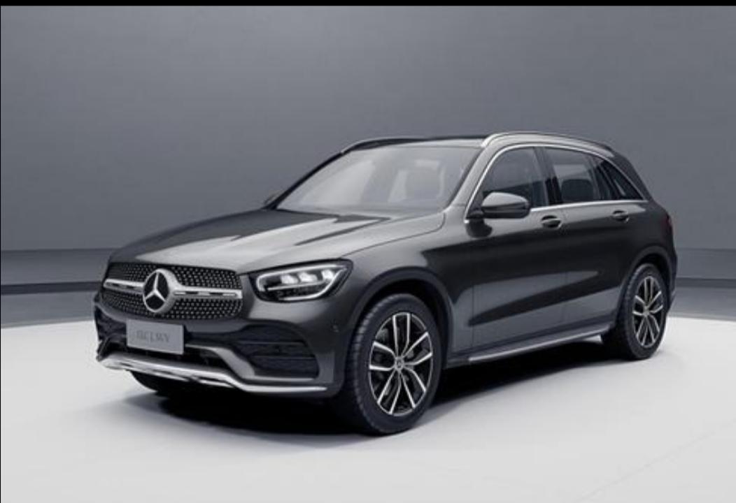 奔驰GLC 奔驰 2021 glc 300l 动感型 轮胎是什么啊？